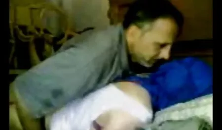 Anciano con pasión completa video erotico en español en la piel de una hermosa joven