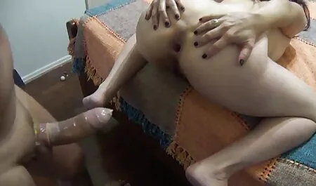 El pelo de la chica de eroticos xxx su novio, anal, antes del sexo