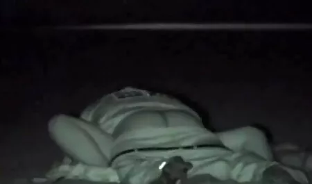 Sexy mujeres follando delante de la cámara de vídeo videos eroticos años 80