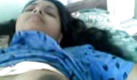 Hermosa rusa Morena Masaje videos eróticos de mujeres infieles Silla
