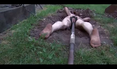 En videos eroticos de tinto brass el dormitorio rojo frito pollo y coño