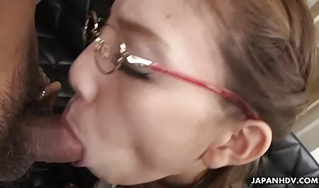 Chicas chicas interesantes en ambos videos eoticos lados