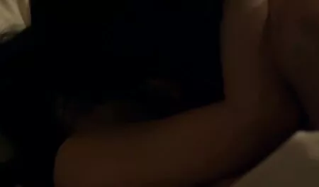 Hermosa chica con tatuaje tiene pene en la boca después de la videos eroticos de jovenes gratis ducha