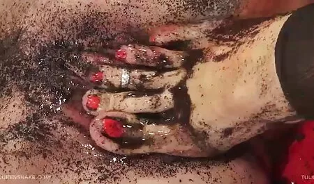 Linda chica chupa video herotico