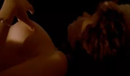 Saludable culo dando permiso entre su culo videos de mujeres eroticos